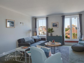 Marina Vista, Weymouth